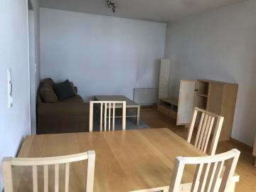 Wunderschön gepflegte 2 Zimmer Wohnung in zentraler Lage...