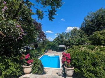 Wunderschöne Villa mit Pool und weitläufigem Grundstück,...