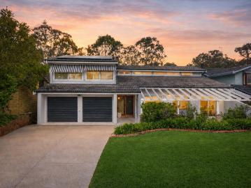 YOU WILL WANT TO LIVE HERE!