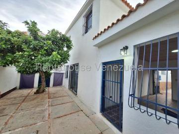 YL Venta de Casa tetra Familiar el Parral #27 1421
