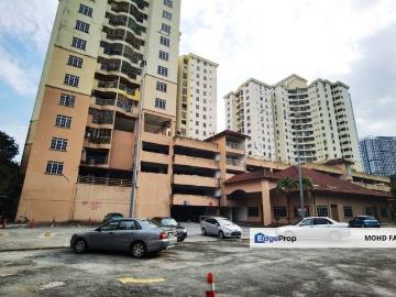 Zamrud Apartment