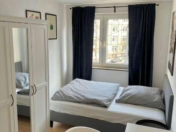 Zimmer in einer 3 Zimmer WG in Stuttgart zu vermieten