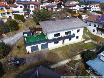 Zweifamilienhaus
