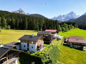 Zu Verkaufen 3 Schlafzimmer Haus Filzmoos Filzmoos...