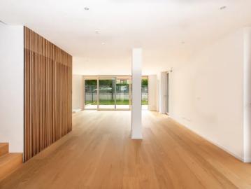 Zu Verkaufen 3 Schlafzimmer Haus Gaaden Bei Mödling...