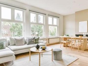 Zu Verkaufen 5 Schlafzimmer Wohnung Piesendorf...