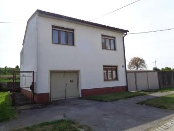 Zu Verkaufen Haus Neusiedl An Der Zaya Neusiedl An Der...