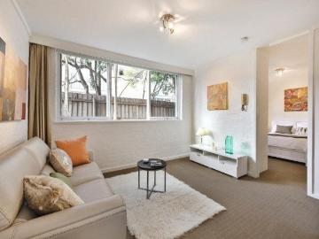A Private Retreat in the Heart of Toorak