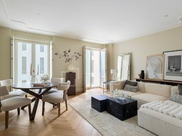 à venda Apartamento de luxo de 168 m2, Panteao Nacional...