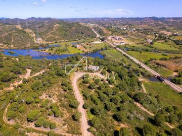à venda Casa de campo de 360 m2, São Bartolomeu de...