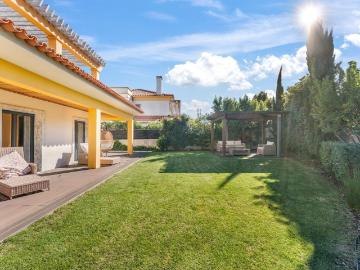 à venda Casa de alto padrão de 368 m2, Oeiras, Lisboa
