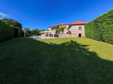 à venda Casa de campo, Cossourado, Portugal