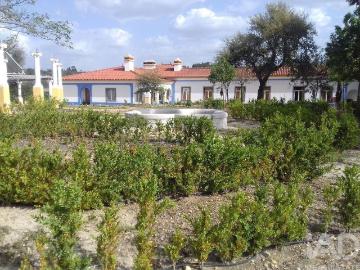 à venda Fazenda de 1222 m2 Raposa, Santarém