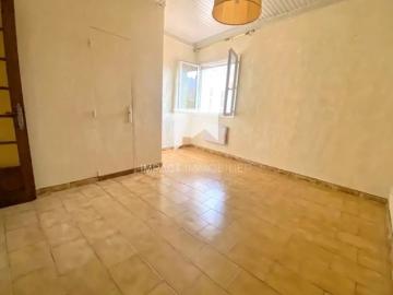 À VENDRE – T4 À RÉNOVER – FORT POTENTIEL – CENTRE VILLE...