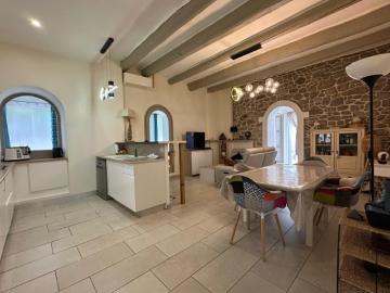 A VENDRE MAISON DE CARACTERE A MONTBLANC