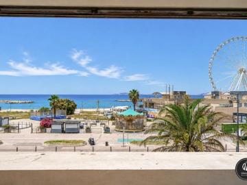 A VENDRE MARSEILLE 8EME APPARTEMENT 3 PIECES SUR LA MER