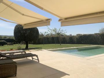 À 10 min d'Uzès Mas contemporain d'exception...