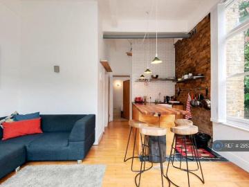 Adelina Yard, London, E1 1 bed flat to rent £2,375 pcm...