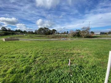 AFFORDABLE 463m2 BLOCK IN THE OAKS AT POOWONG TITLE SOON...
