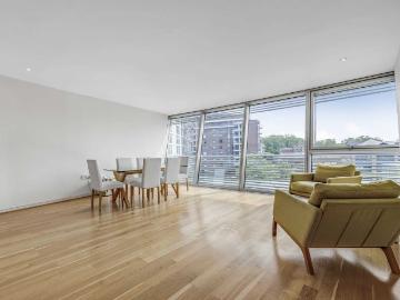 Albion Riverside, Battersea SW11, 2 bed flat to rent,...