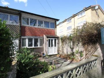 Alfred Street, London 3 bed end of terrace house to rent...