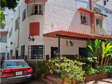 ALQUILER DE ANEXO CASA COMERCIAL EN LOS CAOBOS