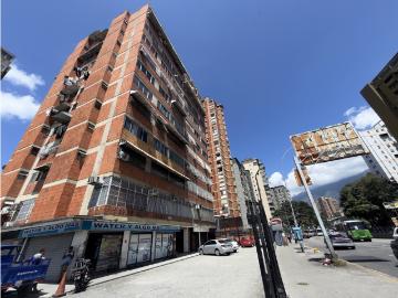Alquilo apartamento amoblado California Norte, Av...