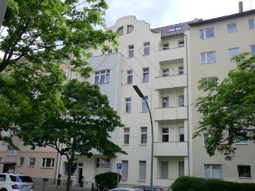Altbauflair in Wilmersdorf: Saniertes 2,5 Zimmer Apartment
