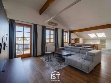 Altheim Exklusive Stadtwohnung mit Dachterrasse und...
