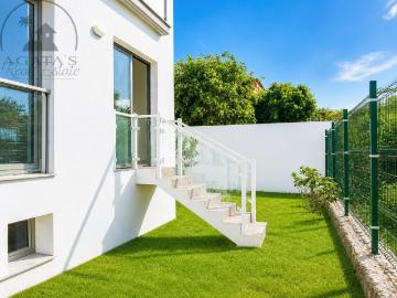 Amplio piso recién reformado a la venta en El Toscal...