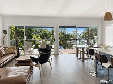AS NEW MODERN HOME