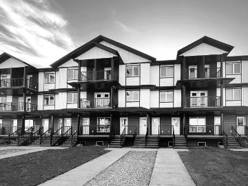 Aspen North | 3BR | Attached Garage “High Demand” 3...