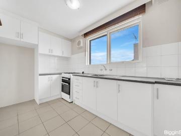 Apartment 1 Bedroom For Rent Brunswick VIC 480 ES104144759