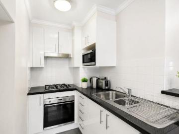 Apartment 1 Bedroom For Rent Sydney, NSW ES104845959