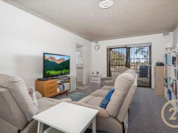 Apartment 2 Bedroom For Rent Croydon Park, ES104944290