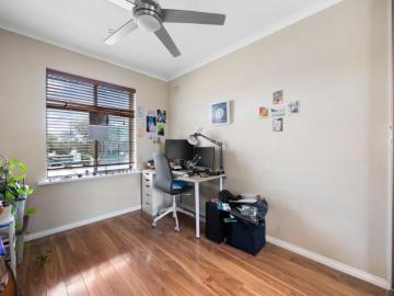 Apartment 2 Bedroom For Rent Woodville Gardens, ES103588314