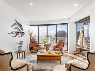 Apartment 4 Bedroom For Rent Brighton VIC ES101672449
