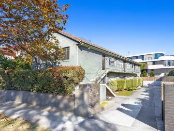 apartment 5/712 Burwood Road, Hawthorn East