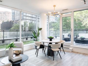 Apartment with terrace