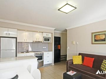 apartment at 17/204 Wellington Road, East Brisbane,...