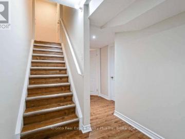 apartment at #LOWER 42 CRYSTALVIEW CRESCENT, Brampton,...