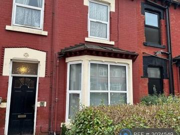Apartment at Mexborough Avenue, Leeds
