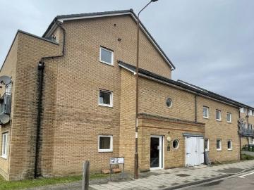Apartment at Miles Drive, Greater London