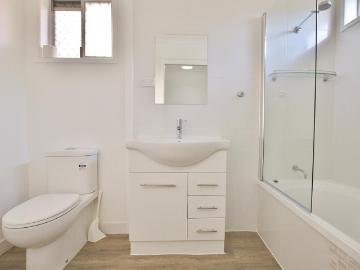 Apartment For Lease 1/294 Bloxsom Street, Koongal