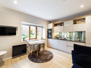 Apartment for rent, Sussex Terrace, Dublin, Ireland...
