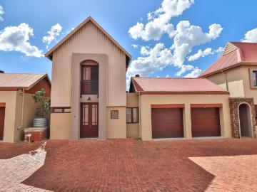 apartment in Heritage Hill, Centurion, Gauteng