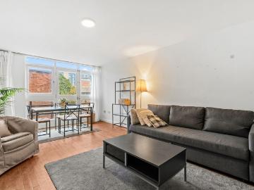 apartment in Plumptre Street, Lexington Place, NG1