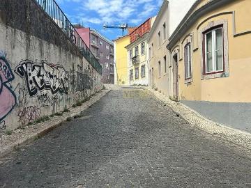 Apartment T1 in Santo António, Lisboa