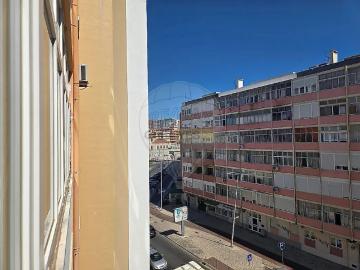 Apartment T2 in Setúbal São Julião, Nossa Senhora da...