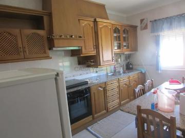 Apartment T3 in Abrantes São Vicente e São João e...